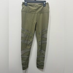 Victoria's Secret Sport Knockout Leggings Green With Mesh Size Small 27” Inseam